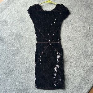 NWT French connection Morningstar knit sequin cap sleeves dress